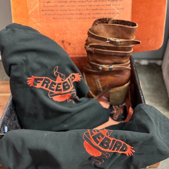 BAKER Freebird By Steven Boots-Size 8 - Picture 5 of 9